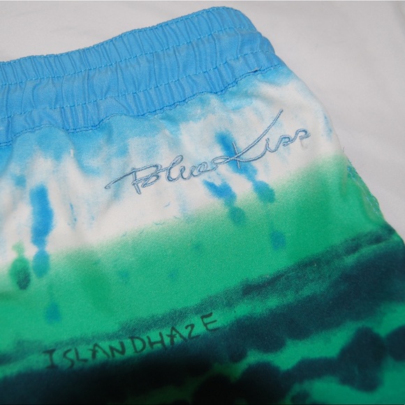 Island Haze Swim Shorts/Bikini Coverup - Picture 3 of 5